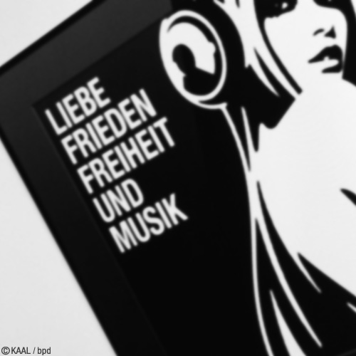インテリアアート Liebe Frieden Freiheit und Musik by KAAL bpd