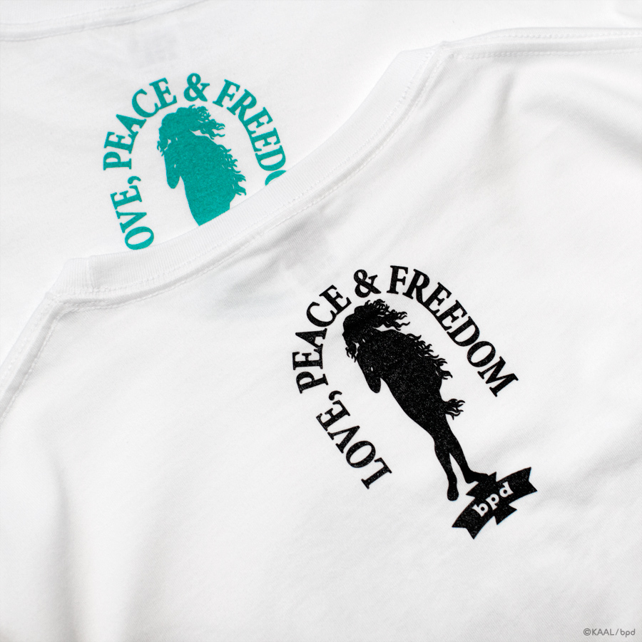 KAALデザインのビッグTシャツ Love Peace Freedom ロゴ エンブレム